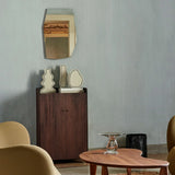 ferm LIVING Shard Spiegel Schwarz, Detail der asymmetrischen Kante